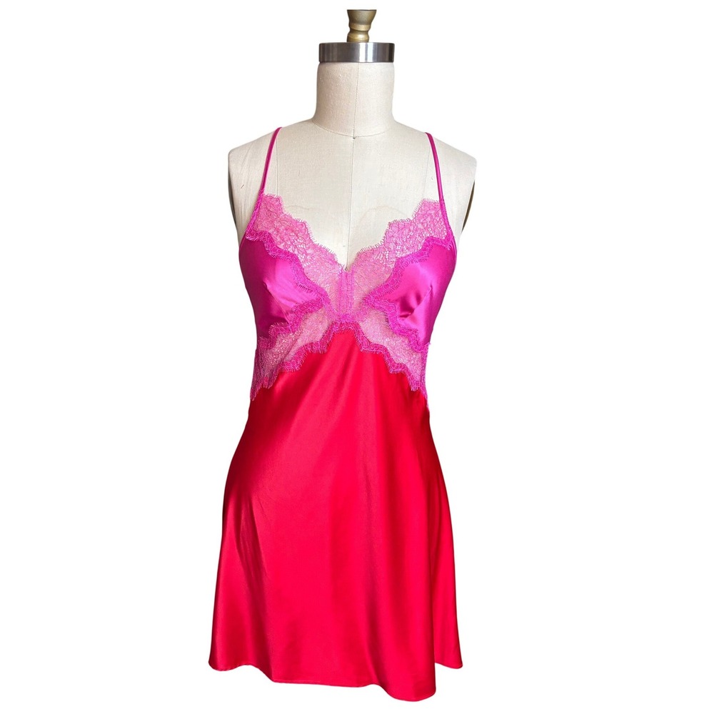 Victoria's Secret Slip Dress Medium Red Pink Lace Trim Satin Chemise